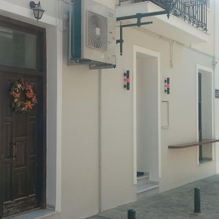 Evi'S Apartment Nafpaktos Ngoại thất bức ảnh